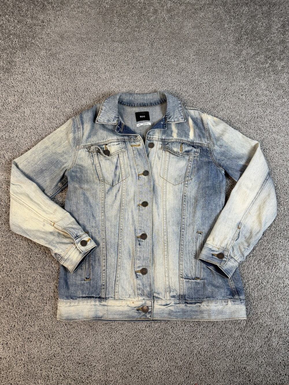 BDG Jacket Womens L Blue Denim Fleece Lined Collared Buttons Pockets Relaxed Fit